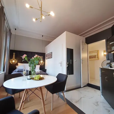 Dk Premium Srodmiescie Apartment Olsztyn  Exterior photo